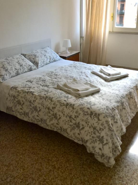 Marchese Ugo Bed & Breakfast Palermo Exterior photo